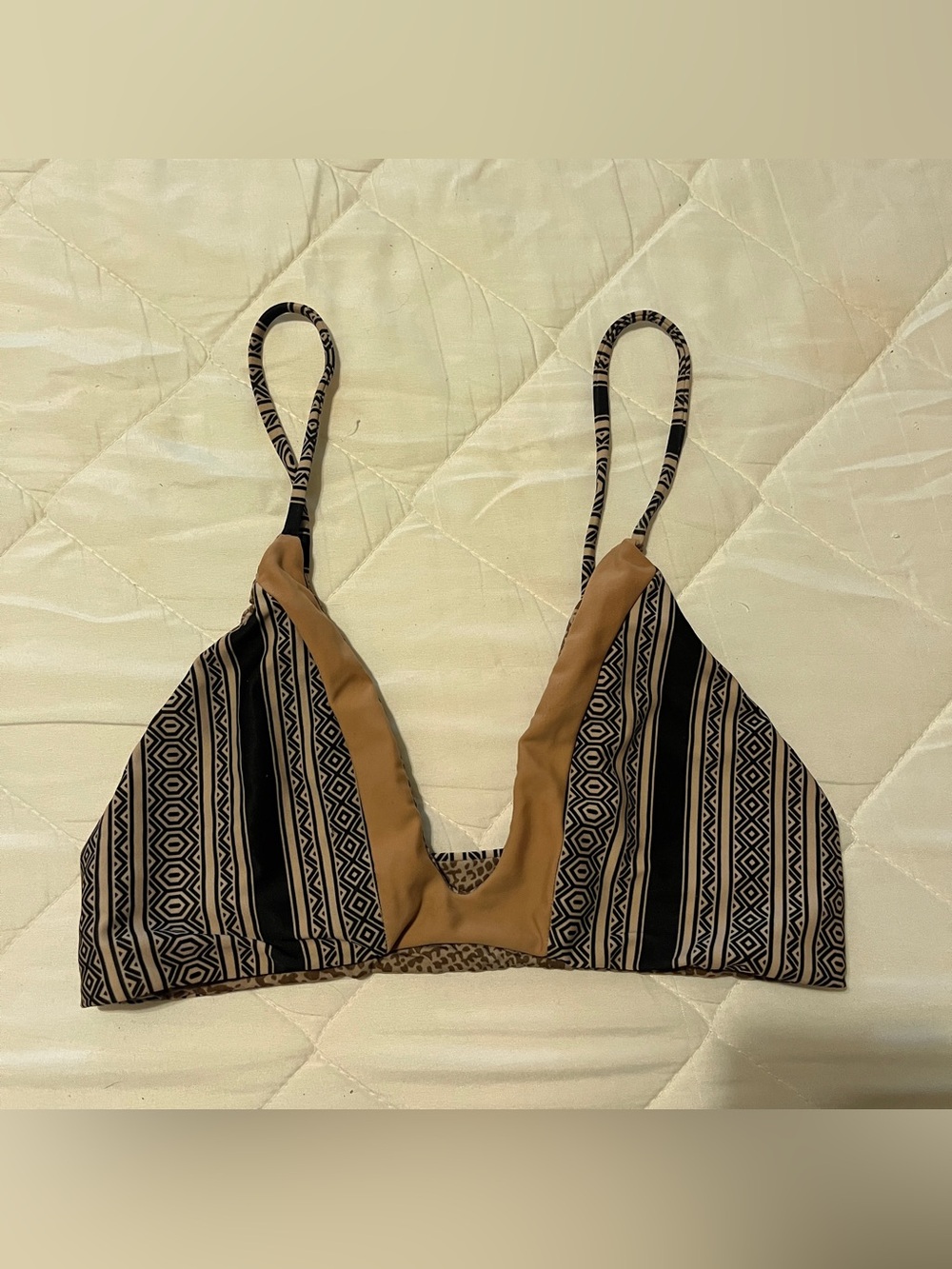 acacia swimwear Black and Tan Geometric Triangle Bikini Top womens large